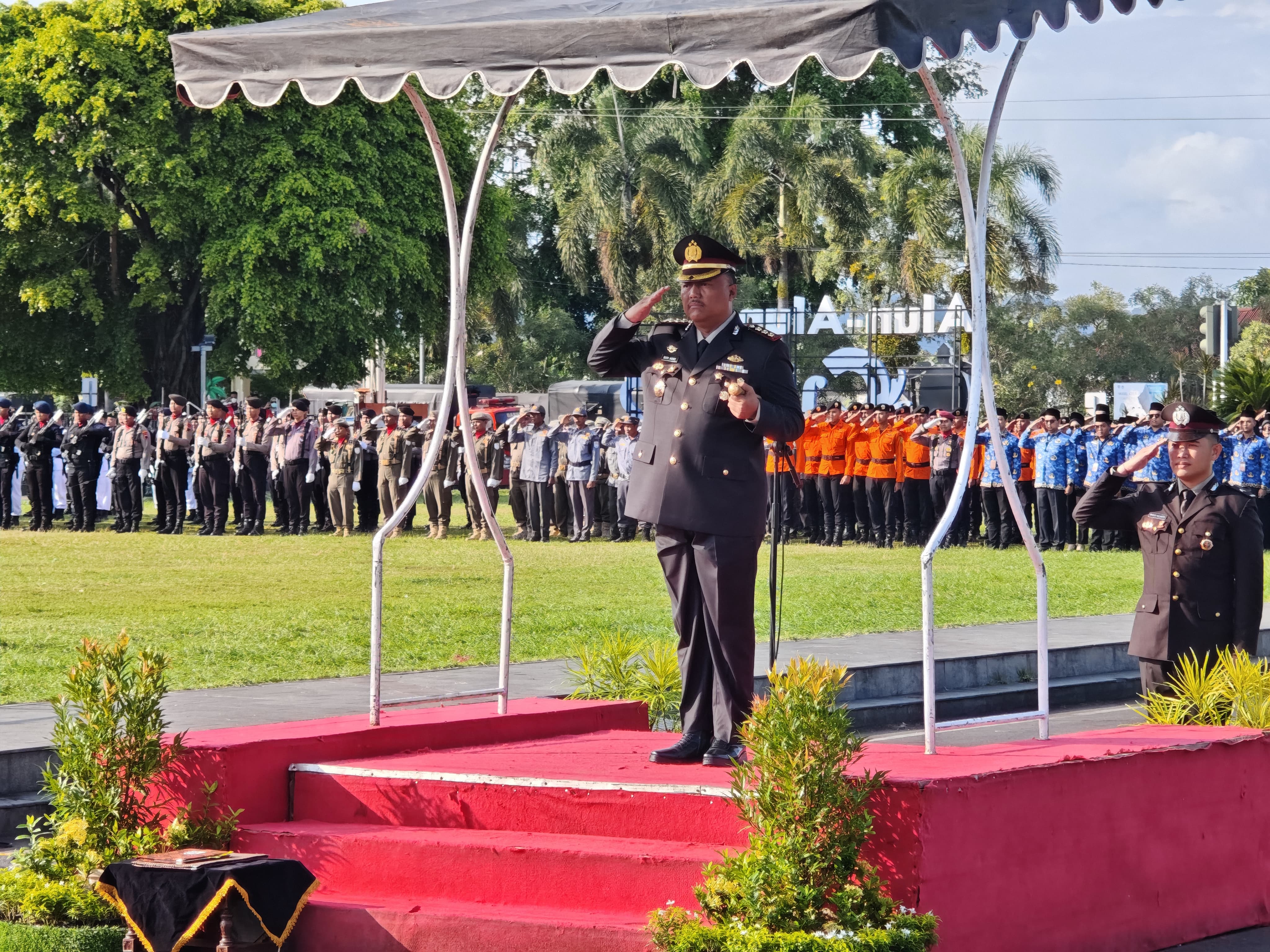 Kapolresta Cilacap Memimpin Upacara Hari Lahir Pancasila 2026, Teguhkan Semangat Persatuan di Tengah Tantangan Global